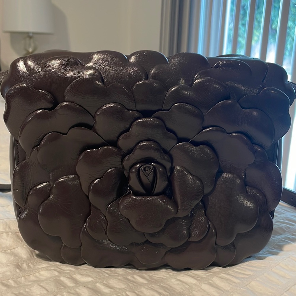VALENTINO GARAVANI
Used atelier Rose 03 Edition Leather Rose Small Shoulder Bag